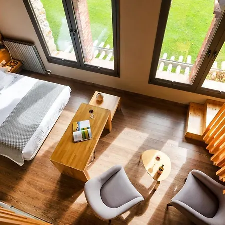 Les Planes Del Grau Hotel 4*